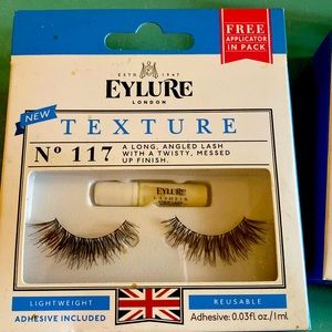 Eylure No 117 false eyelashes